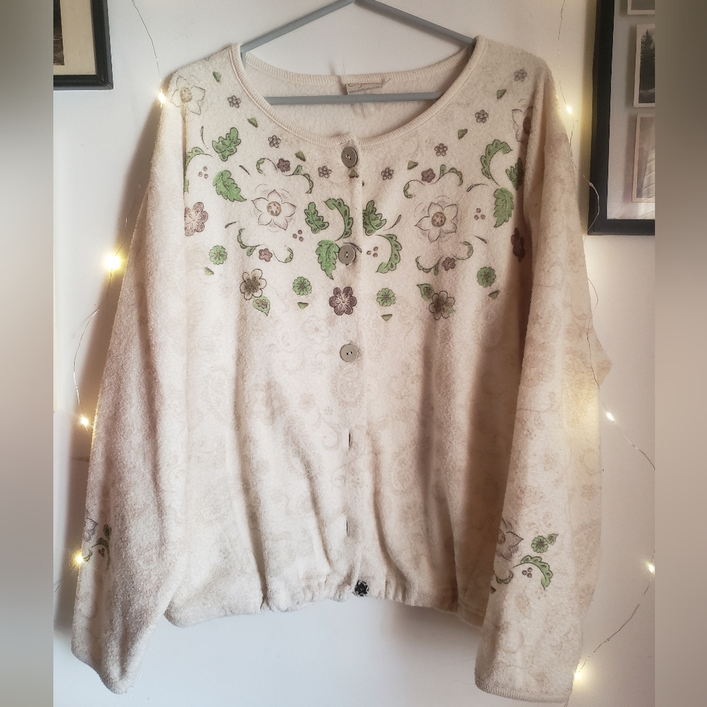 Floral Embroidered Cream Sweater